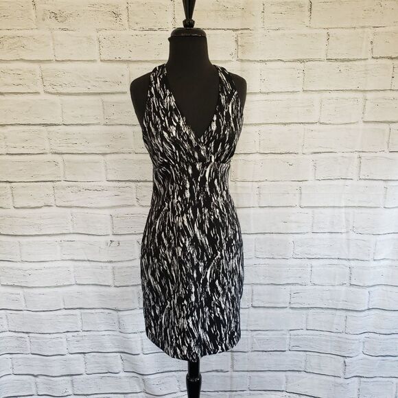 Connected black white 6p Petite halter top sleeveless dress v neck stretch - Picture 1 of 7